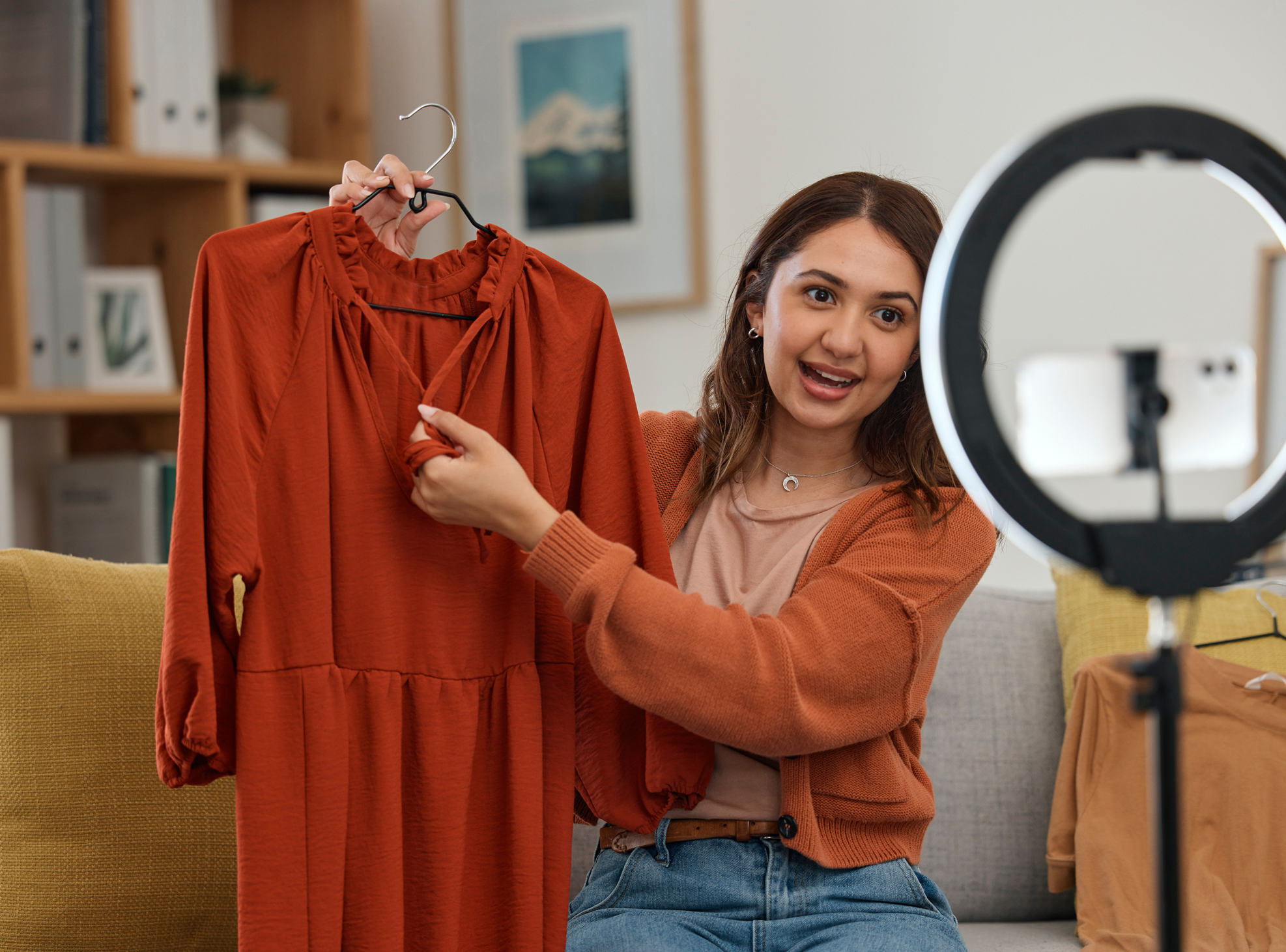How Influencers Build Authentic Connections with Their Audience